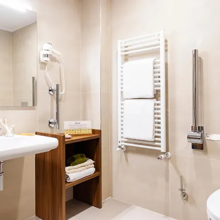 Adoro 4* Рим